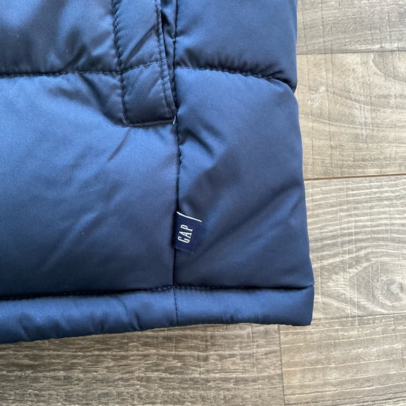 NWT Gap Puffer Vest Kids XL (12) Navy Blue Cold Control Water Resistant Full Zip - Picture 3 of 10